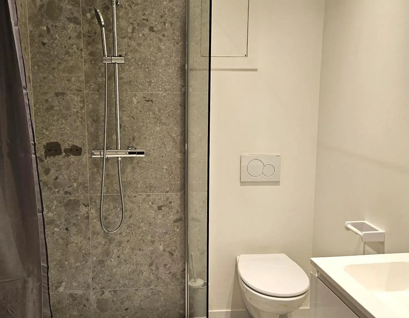 Charming Room In Ghent Center II